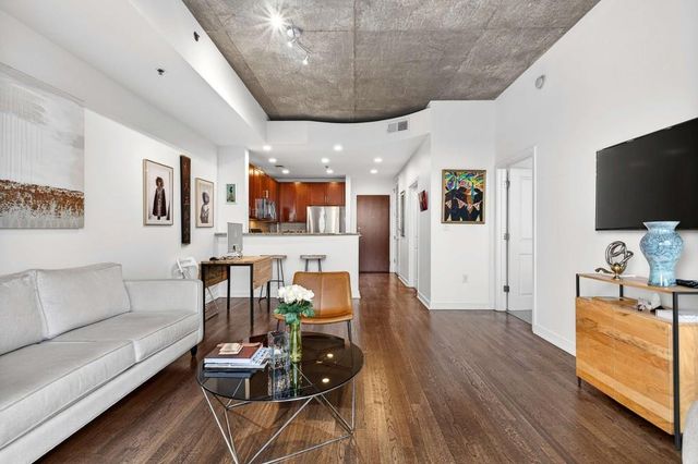 855 Peachtree Street NE 2415, Atlanta, GA 30309