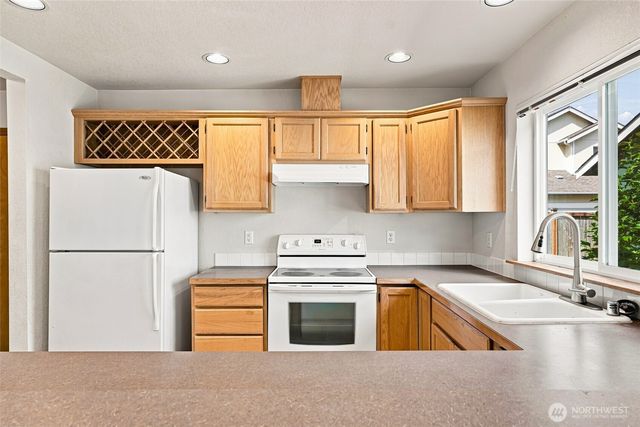 4061 Galena Street SE, Lacey, WA 98503