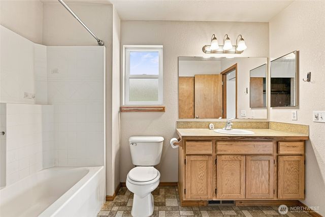 4061 Galena Street SE, Lacey, WA 98503