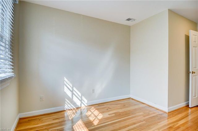 423 W Princess Anne RD, Norfolk, VA 23517