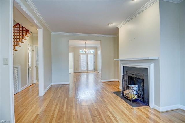 423 W Princess Anne RD, Norfolk, VA 23517