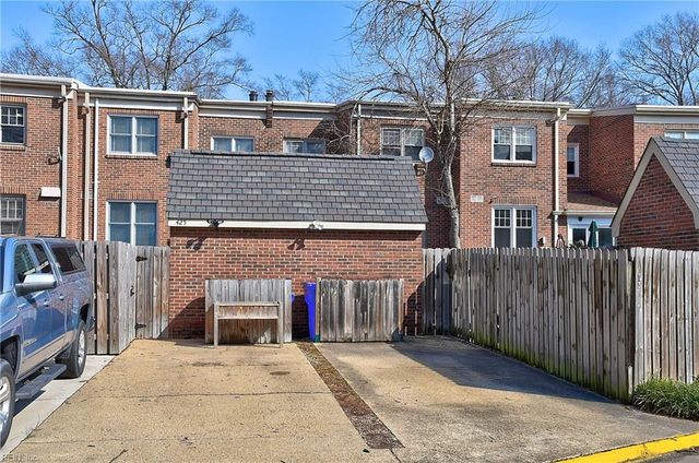 423 W Princess Anne RD, Norfolk, VA 23517
