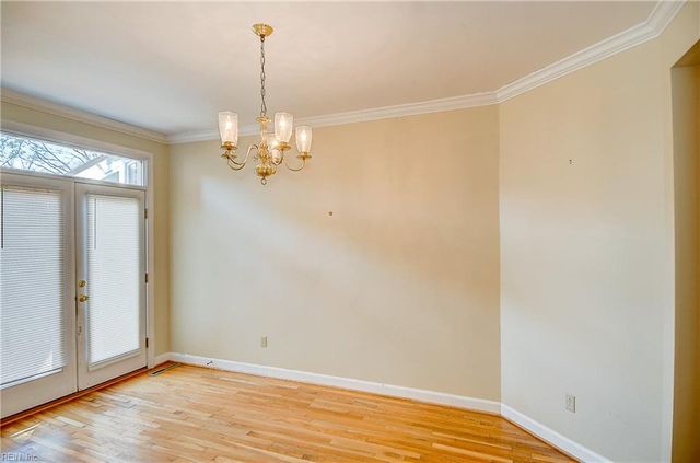 423 W Princess Anne RD, Norfolk, VA 23517