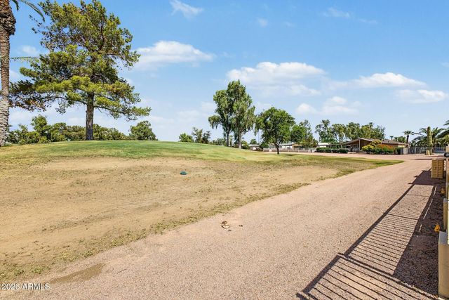 8902 E PLAYER Drive, Sun Lakes, AZ 85248