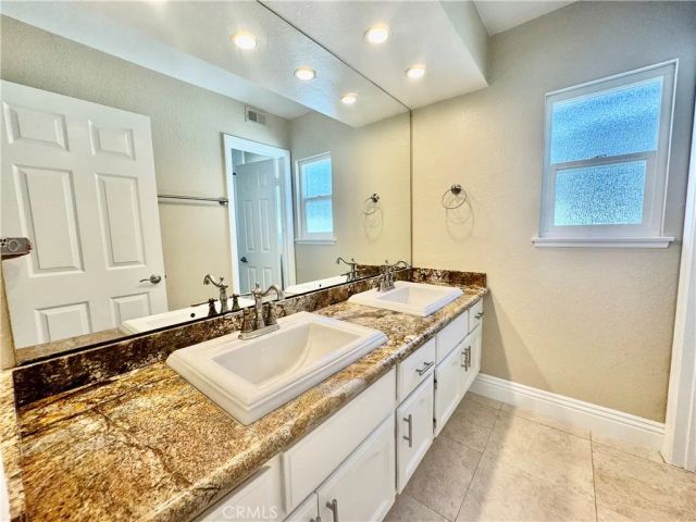 27084 Pinario, Mission Viejo, CA 92692