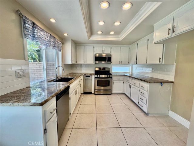 27084 Pinario, Mission Viejo, CA 92692