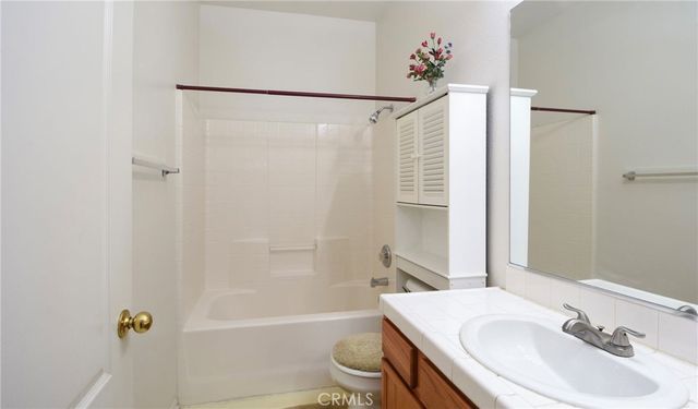 1856 Rue Chablis, San Jacinto, CA 92583
