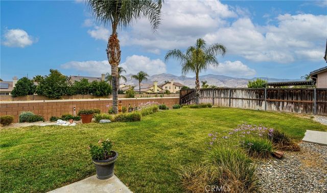 1856 Rue Chablis, San Jacinto, CA 92583