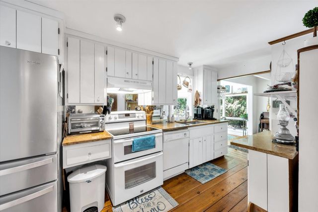 621 Locustfield Road, East Falmouth, MA 02536