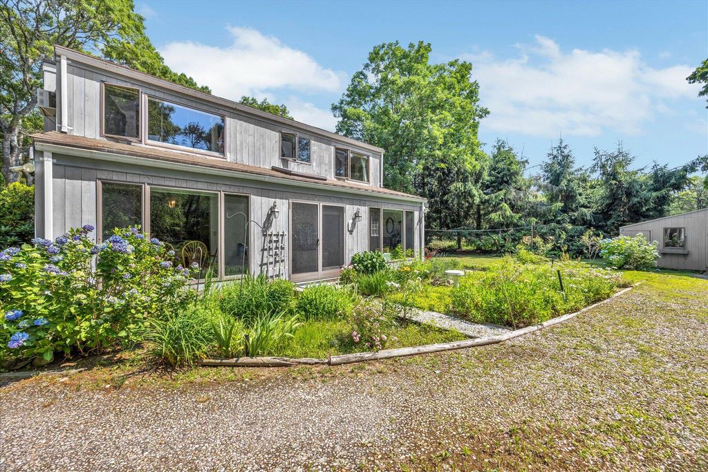 621 Locustfield Road, East Falmouth, MA 02536