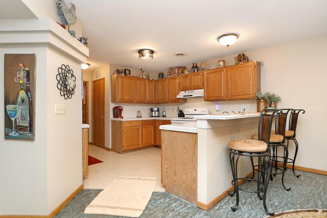 1911 Plymouth Landing, Manhattan, KS 66502