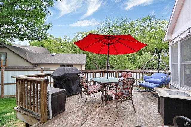 1911 Plymouth Landing, Manhattan, KS 66502