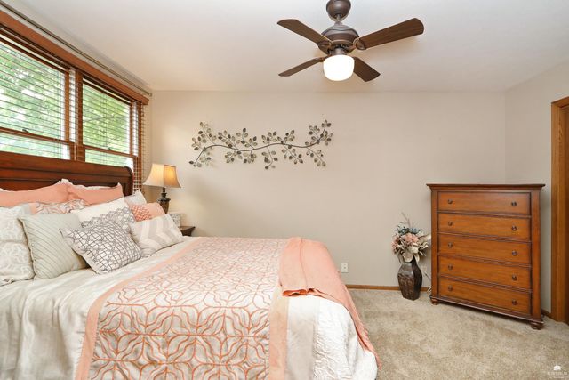 1911 Plymouth Landing, Manhattan, KS 66502