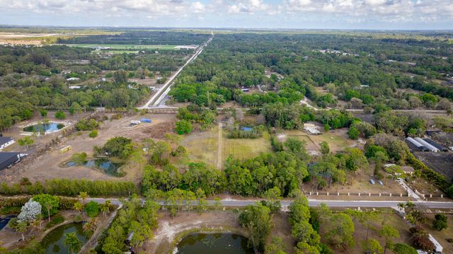 3852 161st Terrace N, Loxahatchee Groves, FL 33470