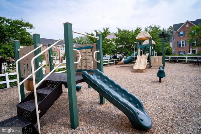 3827 CULLINGWORTH RD, Burtonsville, MD 20866