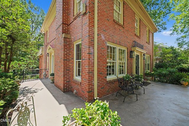 1001 W Peace Street, Raleigh, NC 27605