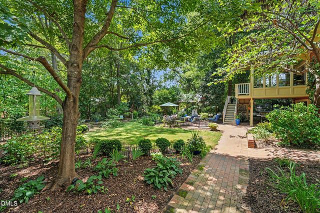 1001 W Peace Street, Raleigh, NC 27605