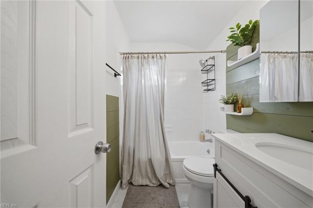 560 Brian AVE, Virginia Beach, VA 23462