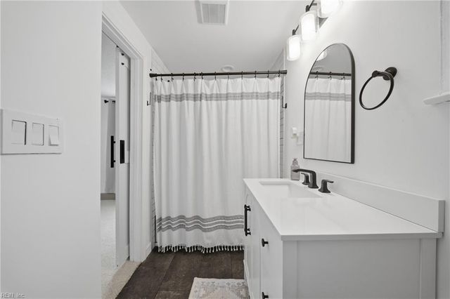 560 Brian AVE, Virginia Beach, VA 23462