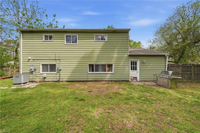 560 Brian AVE, Virginia Beach, VA 23462