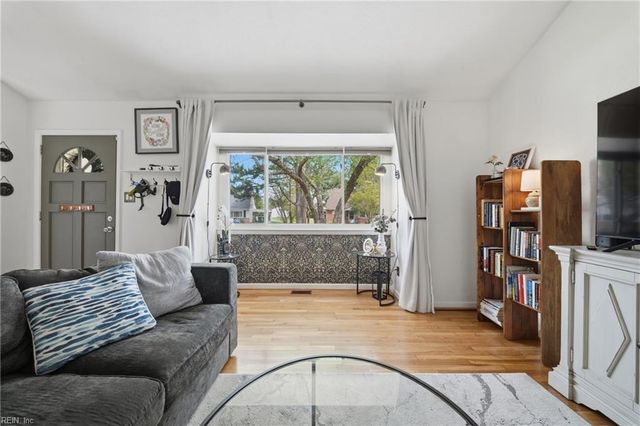 560 Brian AVE, Virginia Beach, VA 23462