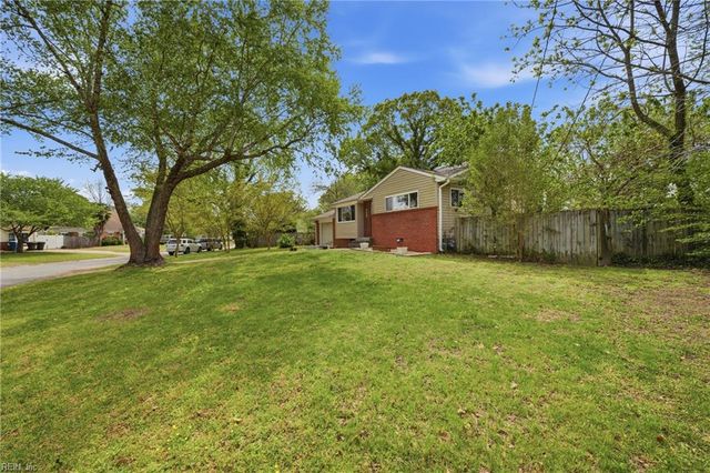 560 Brian AVE, Virginia Beach, VA 23462