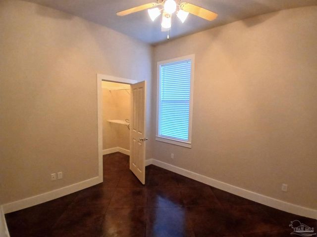 1149 N Guillemard St, Pensacola, FL 32501