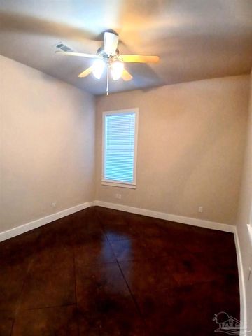 1149 N Guillemard St, Pensacola, FL 32501