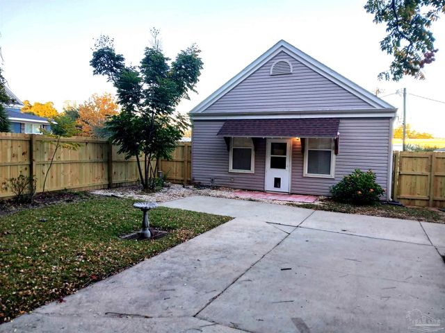 1149 N Guillemard St, Pensacola, FL 32501