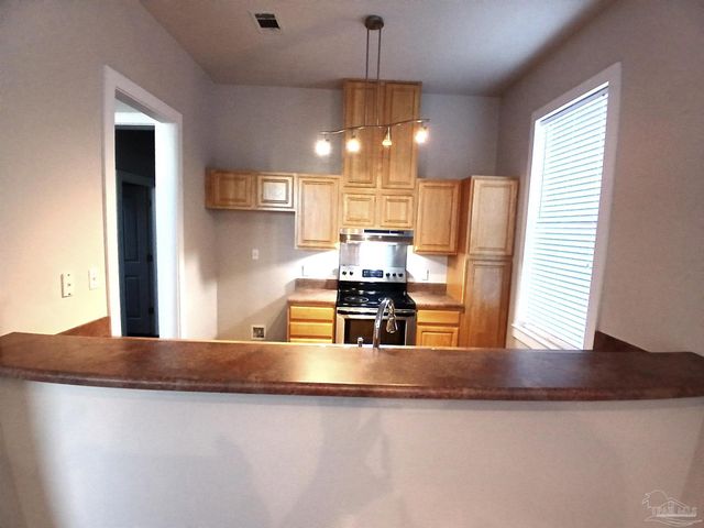 1149 N Guillemard St, Pensacola, FL 32501