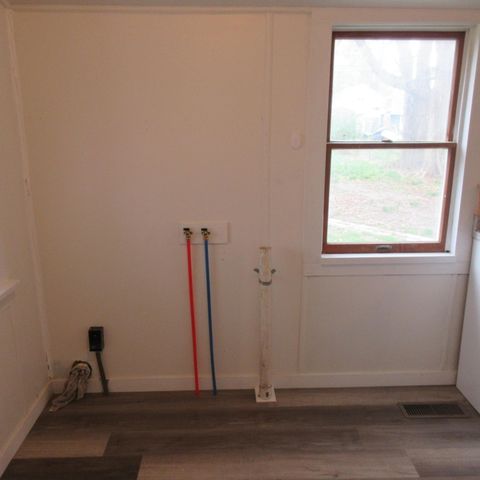 227 E Arbor Street E, Marcellus, MI 49067