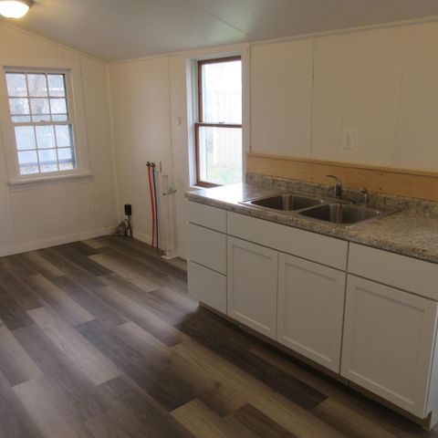227 E Arbor Street E, Marcellus, MI 49067