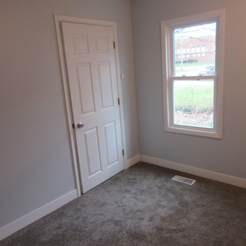 227 E Arbor Street E, Marcellus, MI 49067