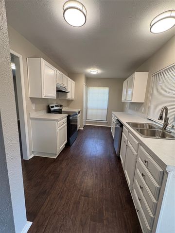 7222 Hedge Drive, Dallas, TX 75249