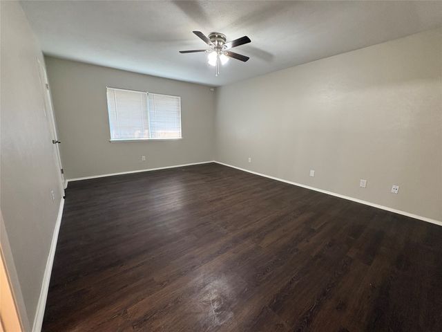 7222 Hedge Drive, Dallas, TX 75249