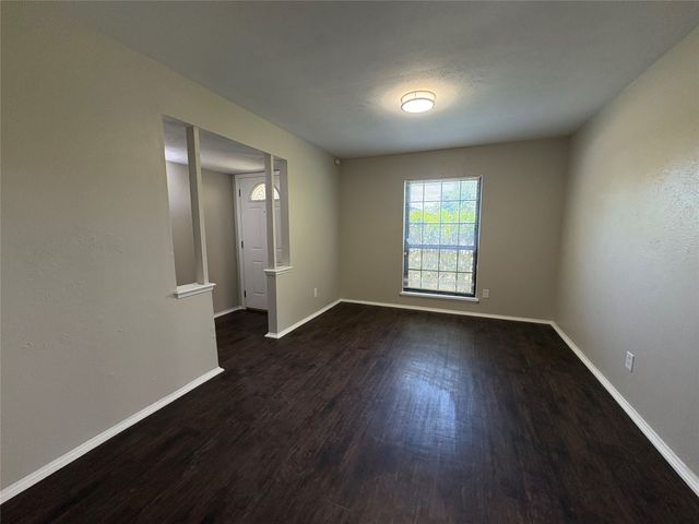 7222 Hedge Drive, Dallas, TX 75249