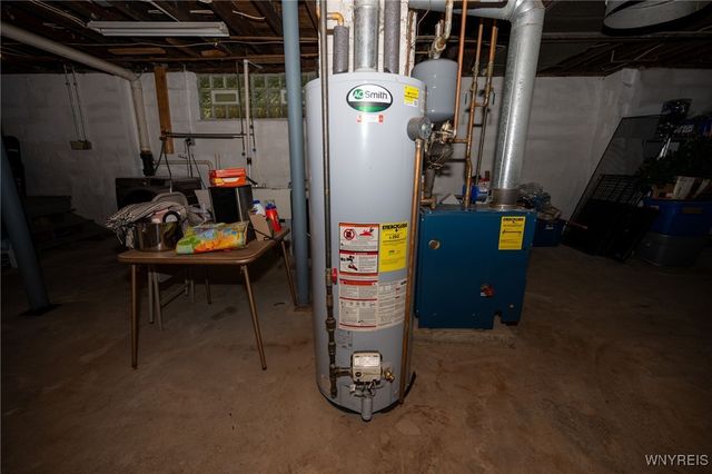 5508 Sterling Road, Hamburg, NY 14075