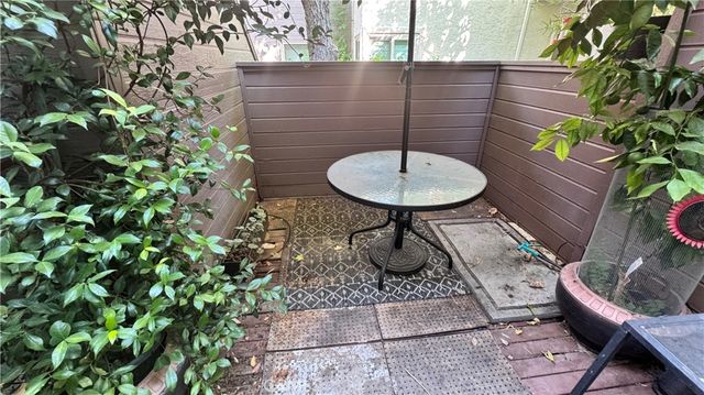 570 Via Colinas, Westlake Village, CA 91362