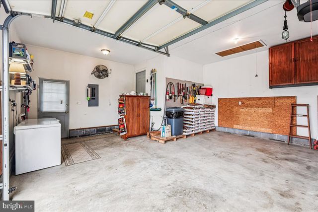 104 GADD DR, Centreville, MD 21617