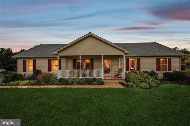 104 GADD DR, Centreville, MD 21617