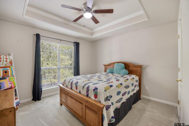 23610 Greenway Dr, Bullard, TX 75757
