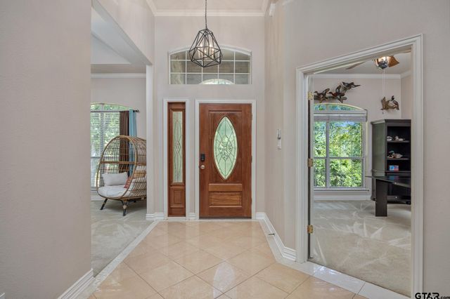 23610 Greenway Dr, Bullard, TX 75757