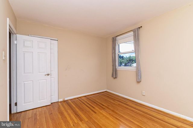 1517 HILLSIDE DR, Cherry Hill, NJ 08003