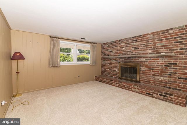 1517 HILLSIDE DR, Cherry Hill, NJ 08003