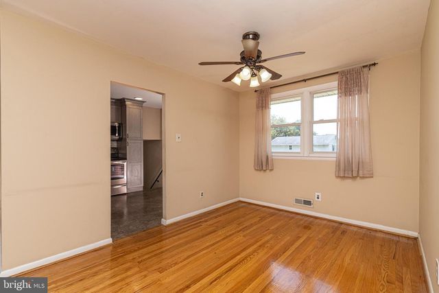 1517 HILLSIDE DR, Cherry Hill, NJ 08003