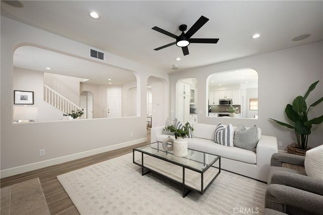 35 Reston, Ladera Ranch, CA 92694