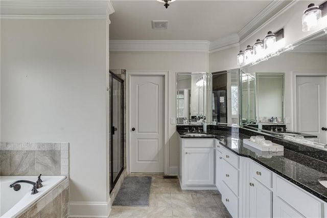 1373 Mountain Lake Drive, Auburn, GA 30011