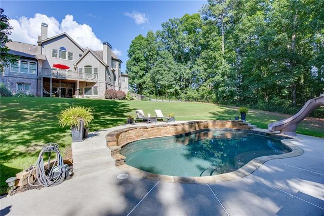 1373 Mountain Lake Drive, Auburn, GA 30011