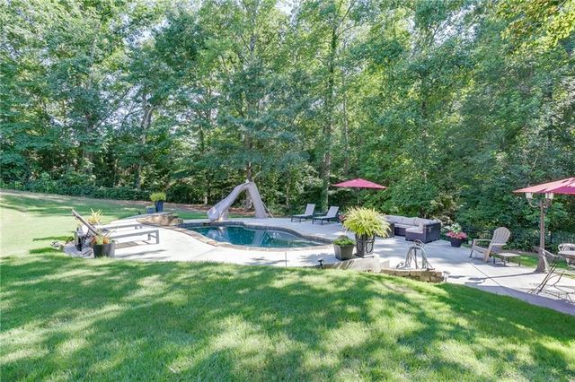 1373 Mountain Lake Drive, Auburn, GA 30011
