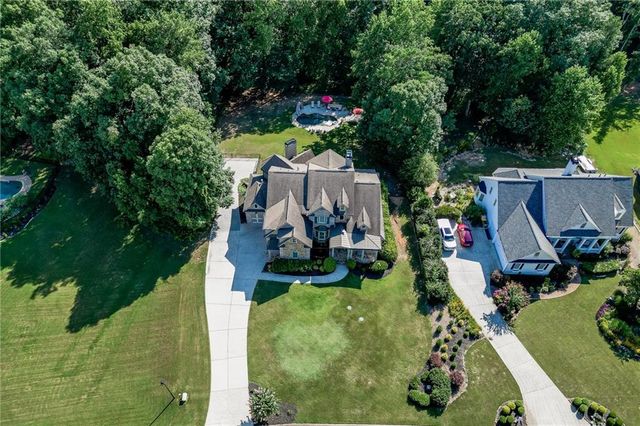 1373 Mountain Lake Drive, Auburn, GA 30011